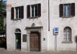 20100516_163020 Palazzo Pretorio.jpg